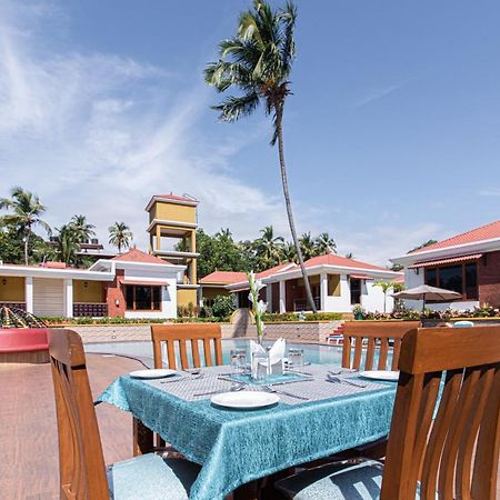 The Grand Leoney Resort Vagator Exterior photo